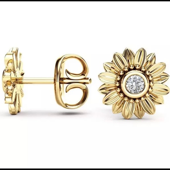 New Yellow Gold Sunflower Diamond Earrings - Picture 3 of 7